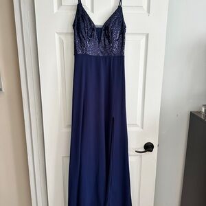 Elegant Navy Blue Sequin Gown